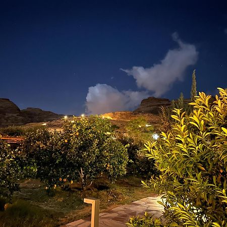 Rural Tents Naseem الخيمةالريفيةalouzaib 알 울라 외부 사진