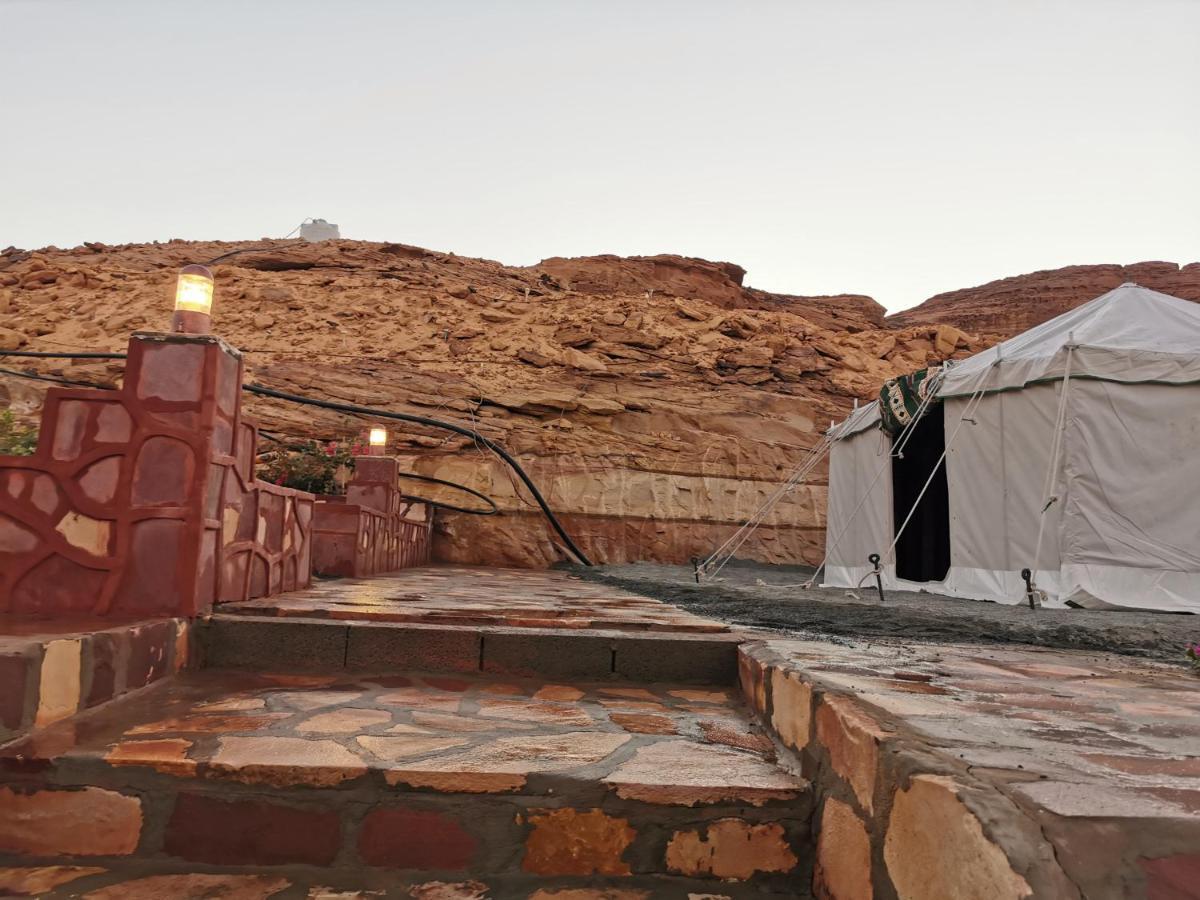 Rural Tents Naseem الخيمةالريفيةalouzaib 알 울라 외부 사진